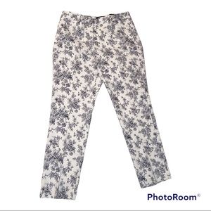 Mario Serrani Monochrome Floral Ankle Pants